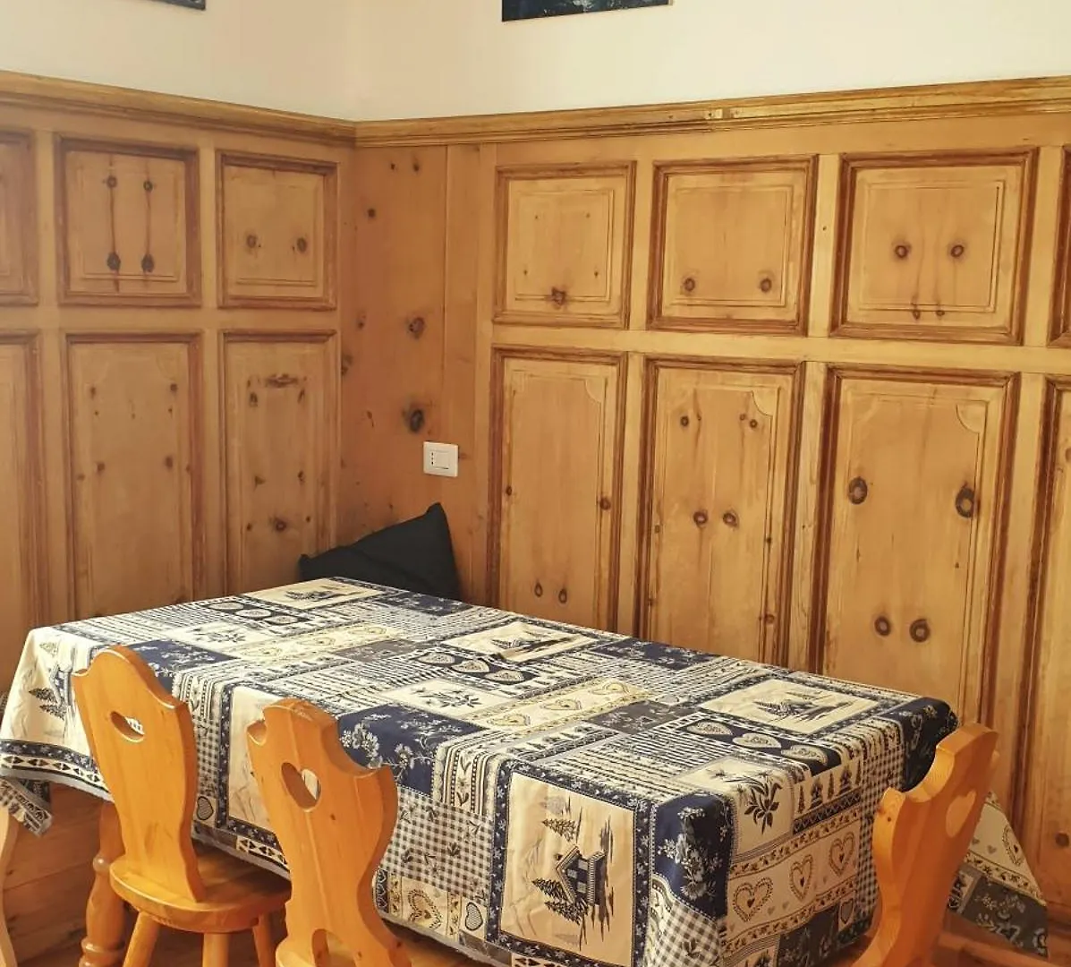 Appartamento 110Mq Zona Terme Posto Auto Privato Μπόρμιο